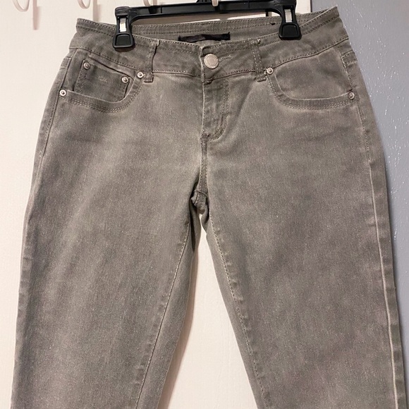 Almost Famous Gray Stretch Jeans - Picture 2 of 8